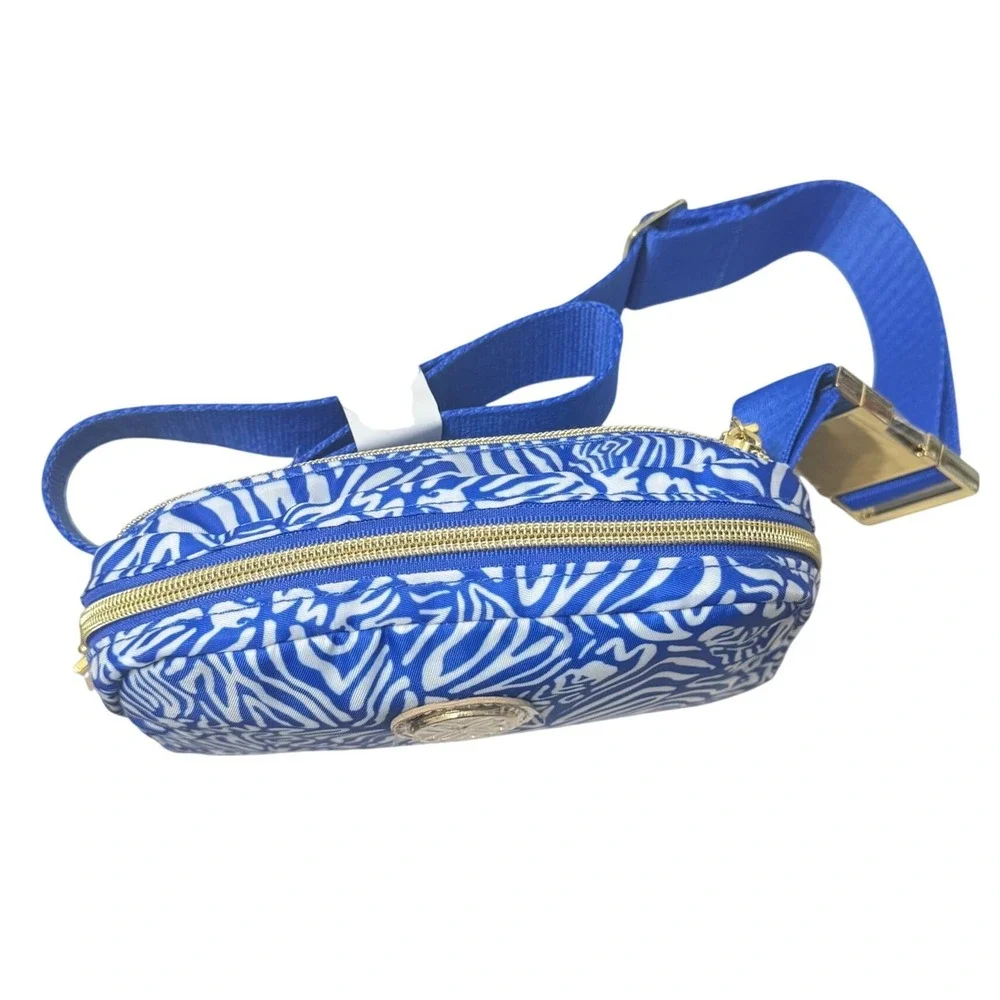 Lilly Pulitzer Jeanie Belt Bag Women OS Blue White NWT Zebra Print Fanny Pack - Picture 6 of 10